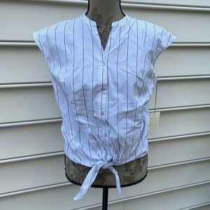 A new day tie front sleeveless button down shirt nwt